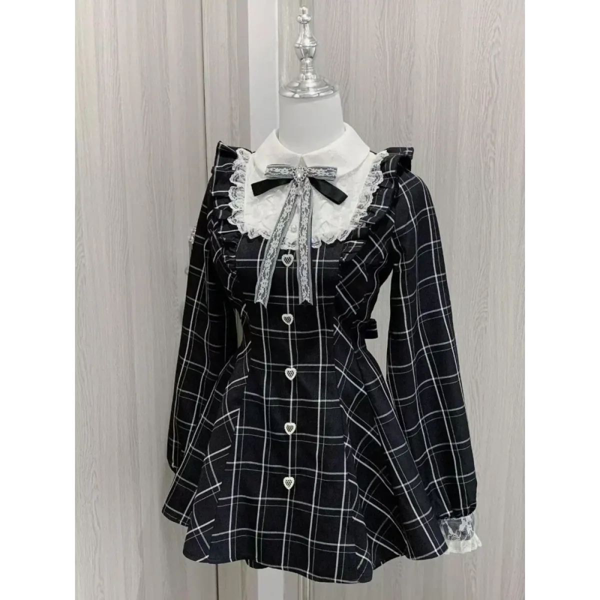 Lolita Plaid Lace Trim Dress – Heart Button Gothic Schoolgirl